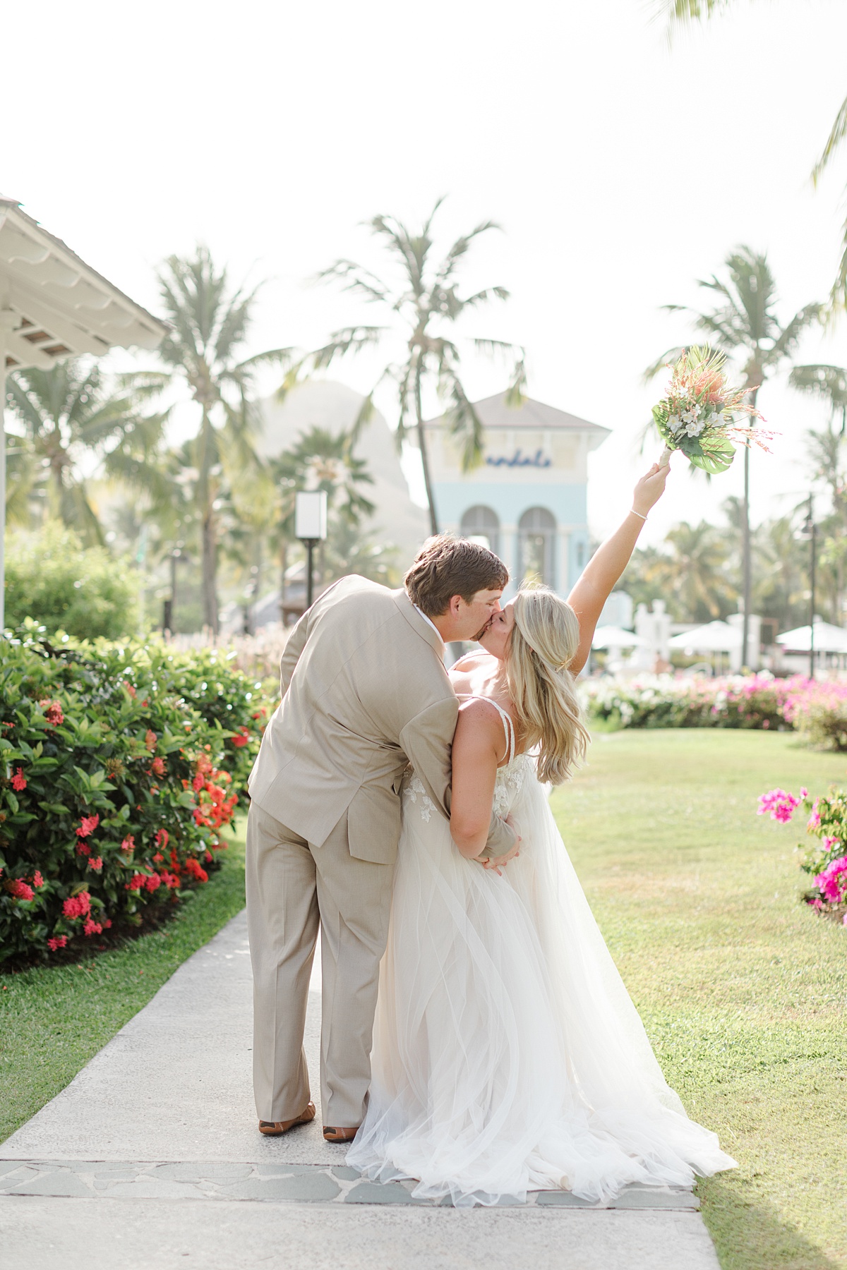 Sandals Grande St Lucia Wedding couple kissing